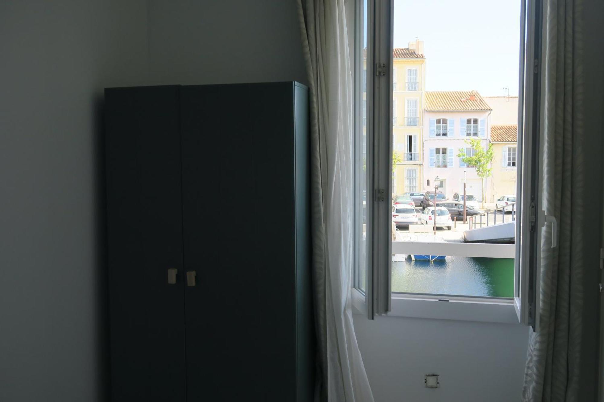 Le Charme De La Venise Provencale Apartment *